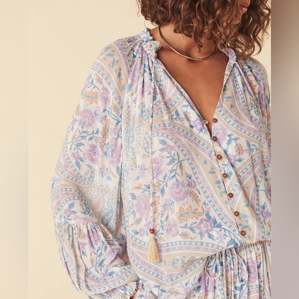 ⚡️Host Pick⚡️Spell Belladonna blouse